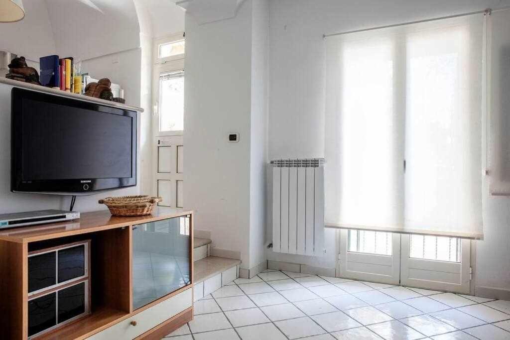 Donna Saretta Casetta Tradizionale Amalfitana Exterior foto
